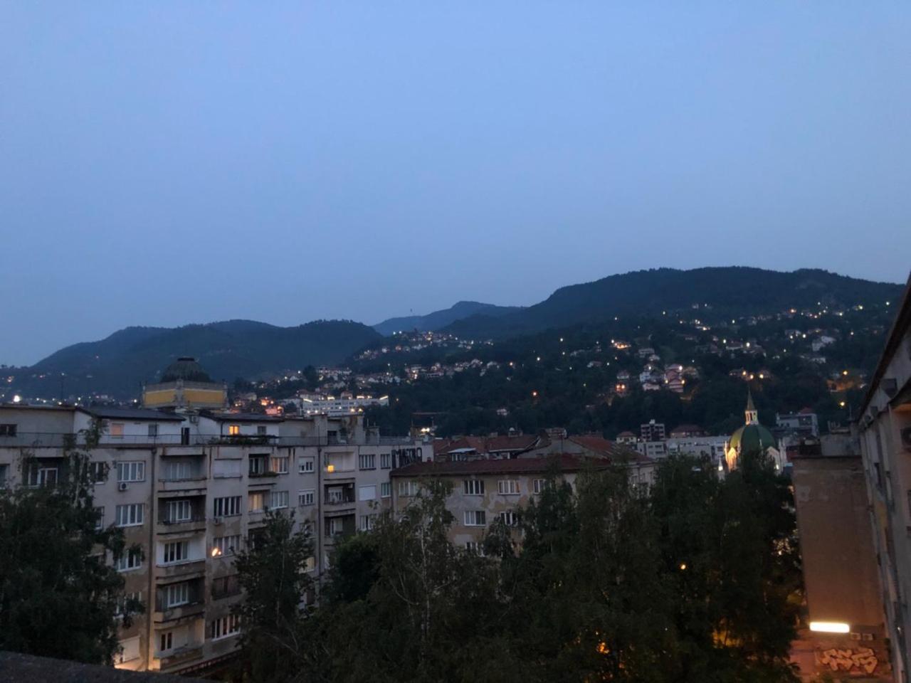 Colors Apartment Sarajevo Luaran gambar
